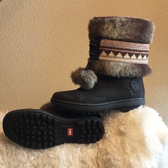 helly hansen womens winter boots